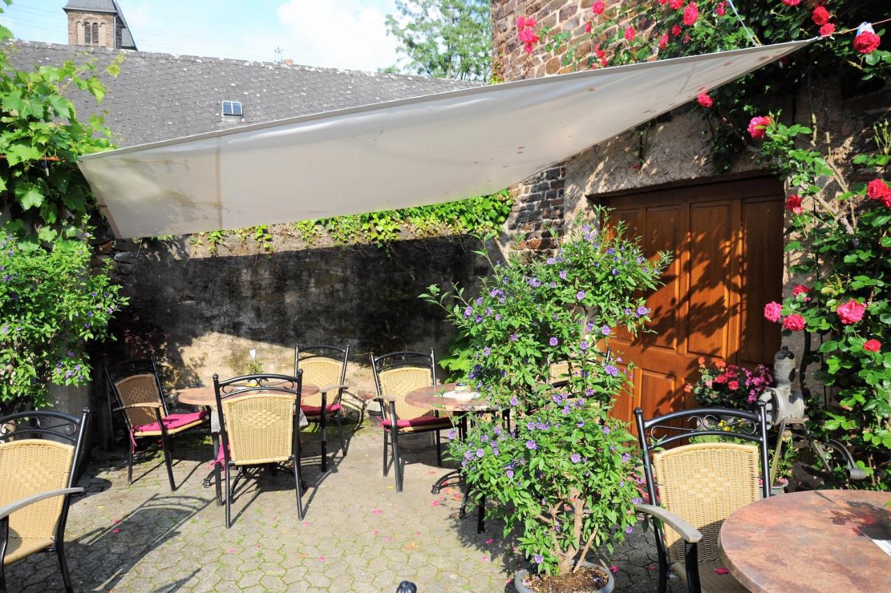 By Weingut Hommes In Mosel Apartment Ernst